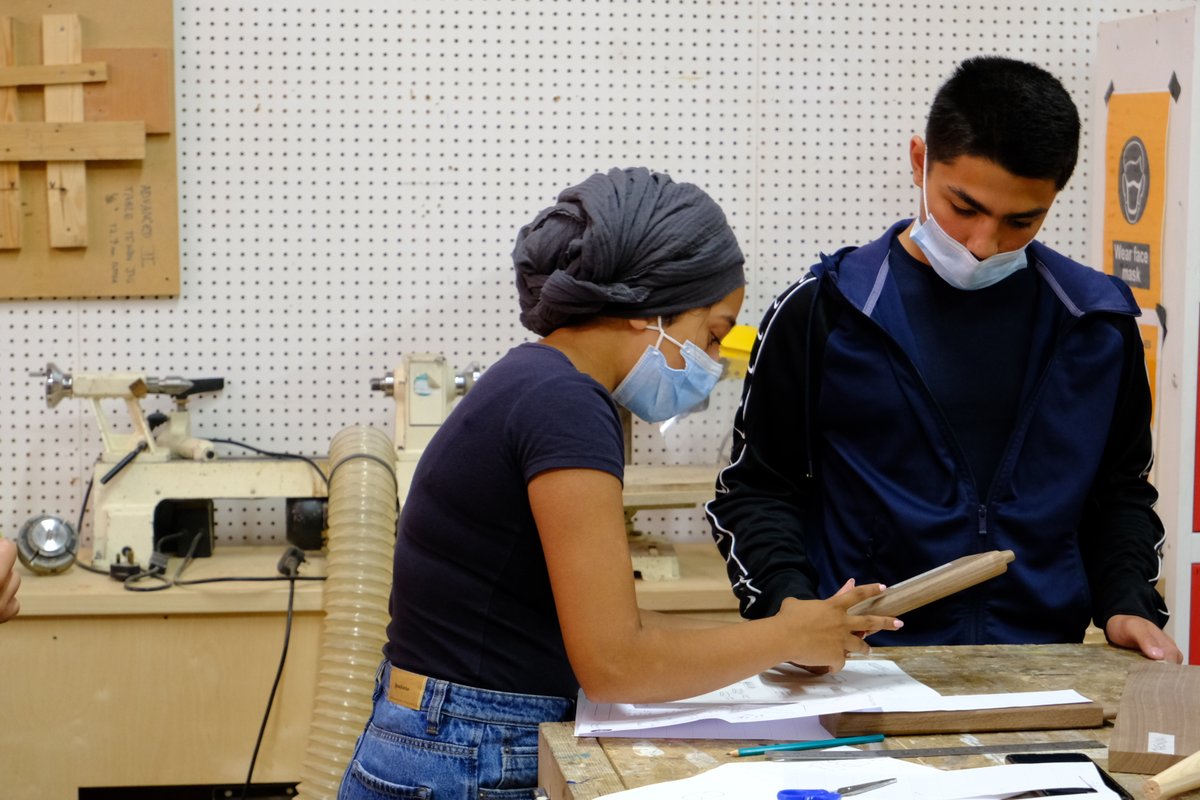 We are hiring! We have two #Kickstarter positions open: Workshop Technical Assistant + Receptionist.

Both 3 days a week and London Living Wage. You must be aged 16-24 and on Universal Credit to be eligible. Apply now! blackhorseworkshop.co.uk/about/jobs/ #londonjobs #vacancy #receptionist