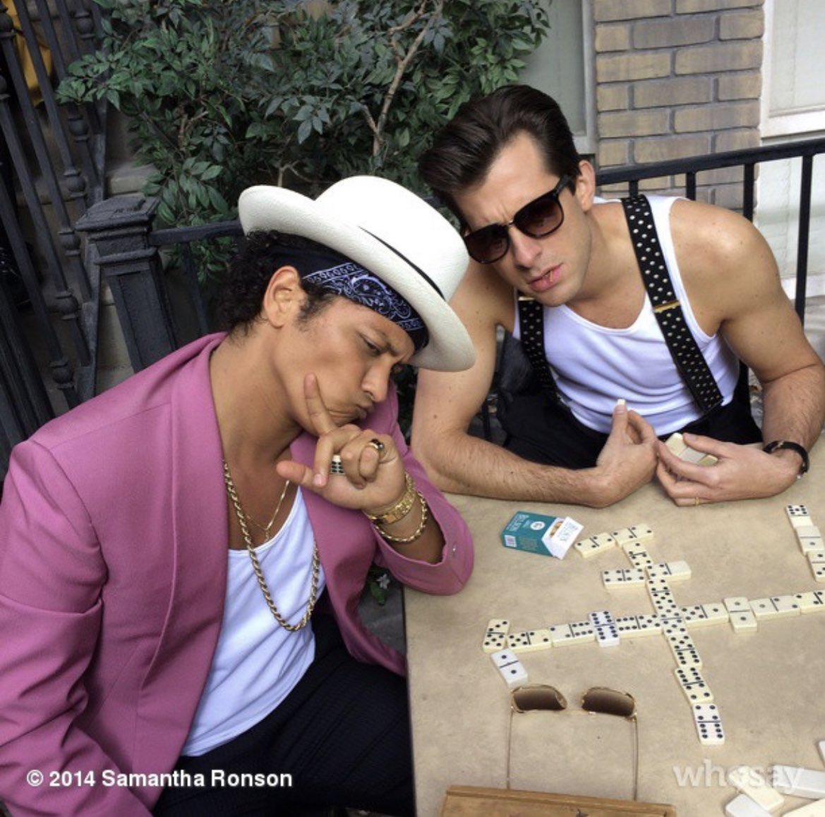 SpookyMagoo's tweet photo. November 10th 2014 .. and these two fellas released a song that would make a little bit of music history ..
#DiamondSingle 💎
#SongOfTheDecade
#UptownFunk
#SevenYearsOfUptownFunk
@MarkRonson 👑
@BrunoMars 👑 https://t.co/sgJhTtYIb7