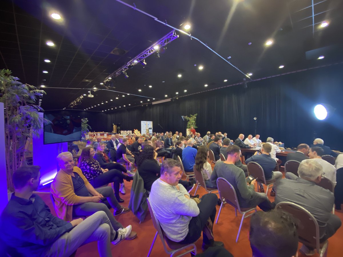 We ga zo live voor de livestream van bakkersvakwedstrijden.  bstream.live/bakkersvakweds…