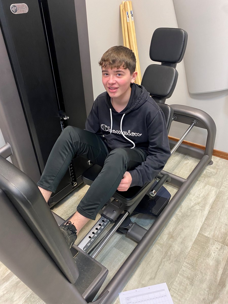SchoolsUHIMoray's tweet photo. Do you work out?! 🏋🏼♀️🏋🏻
Our Uniform Services pupils have moved to
@MorayCollege Fitness Suite to complete a 4-week fitness block. This week they are getting familiar with our new equipment 💪🏼
#SeniorPhase #SchoolsProgramme #UniformServices https://t.co/VItzM5S3AH