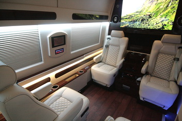 HQCustomDesign's tweet photo. A fan-favorite feature inside our Tailgate Editions is the rear entertainment center, which comes with a surround sound system and a 50-inch TV display.
https://t.co/FdnwU77W9S
.
.
#HQCustomDesign #Sports #Tailgate #SprinterVanConversion #MercedesSprinter https://t.co/oZDKaFPQkp