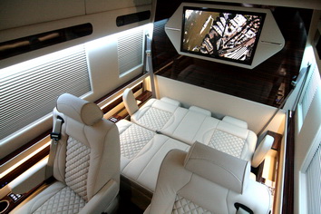 HQCustomDesign's tweet photo. A fan-favorite feature inside our Tailgate Editions is the rear entertainment center, which comes with a surround sound system and a 50-inch TV display.
https://t.co/FdnwU77W9S
.
.
#HQCustomDesign #Sports #Tailgate #SprinterVanConversion #MercedesSprinter https://t.co/oZDKaFPQkp