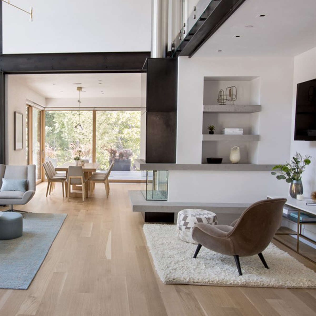 L&S Lighting tweet media