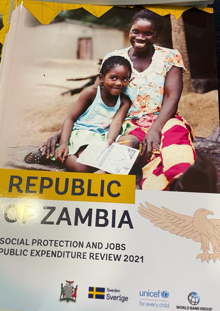sahr_kpundeh's tweet photo. The #SocialProtection and #Jobs sector can play a key role in achieving Zambia’s #Vision2030 goals. Learn more in new report from @WorldBank and @unicefzambia: Zambia Social Protection and Jobs Public Expenditure Review. https://t.co/3YVNjroWWl