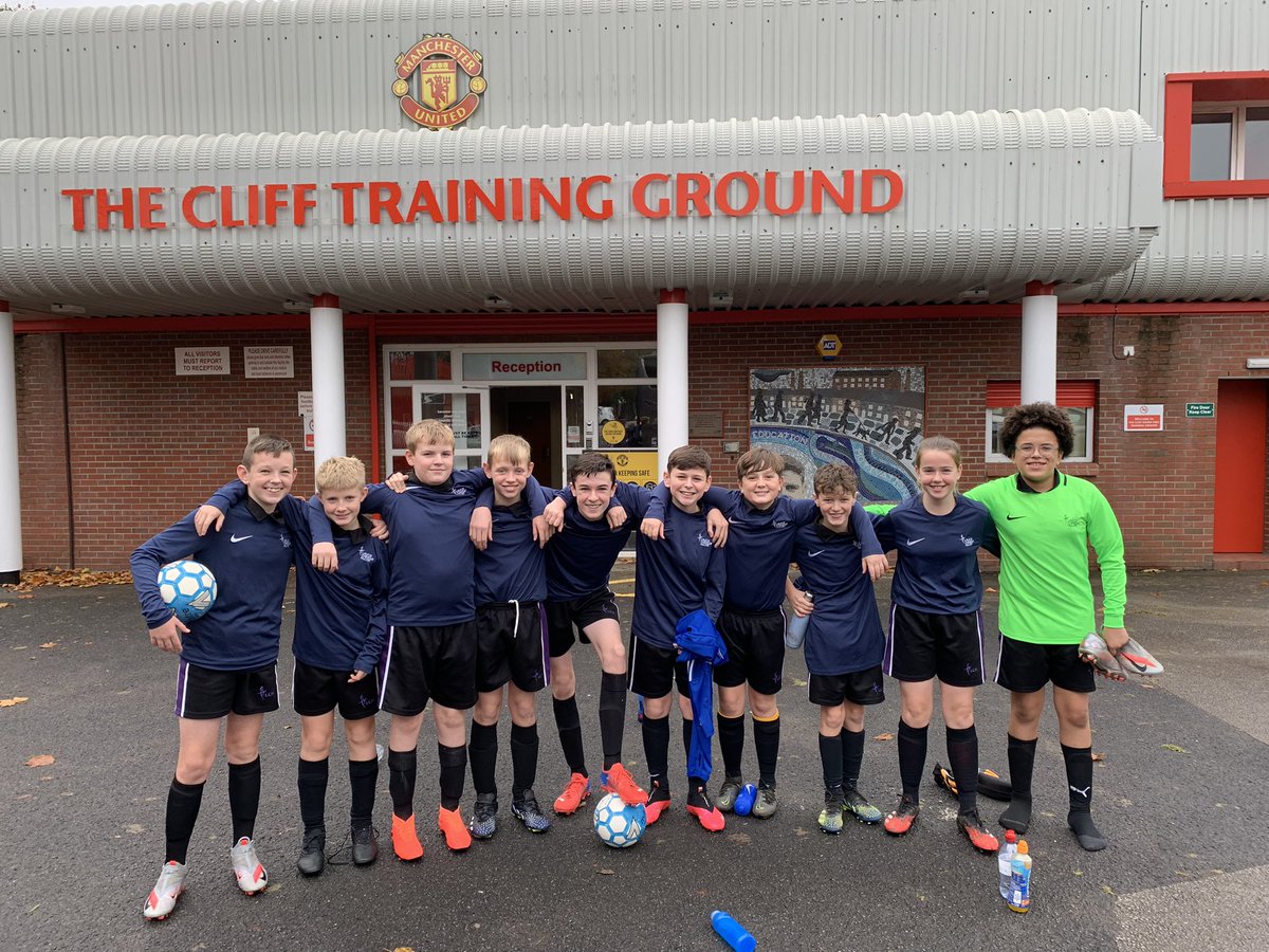 Congratulations to our Y8 Football team who finished 1st in this afternoons <a href="/MU_Foundation/">Manchester United Foundation</a> invitational tournament at The Cliff. See you in June for the Champions of Champions event <a href="/ManUtd/">Manchester United</a> 🏆⚽️ <a href="/LaurusCheadleHu/">Laurus Cheadle Hulme</a>