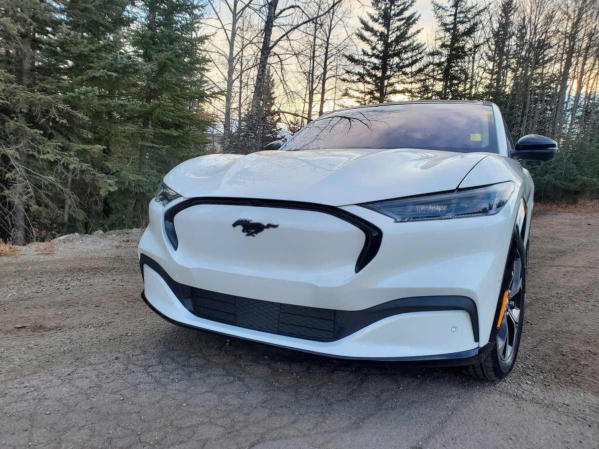Getting from A to B just got more exciting! Stock #21A184
#myhinton #mustangmachE #Fordcanada #fordtechnology
