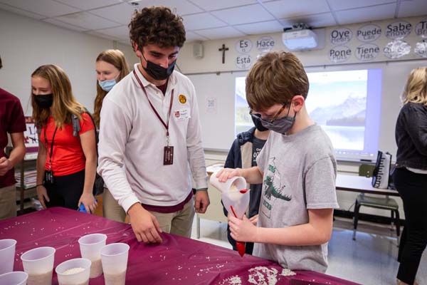 Loyola Academy tweet media