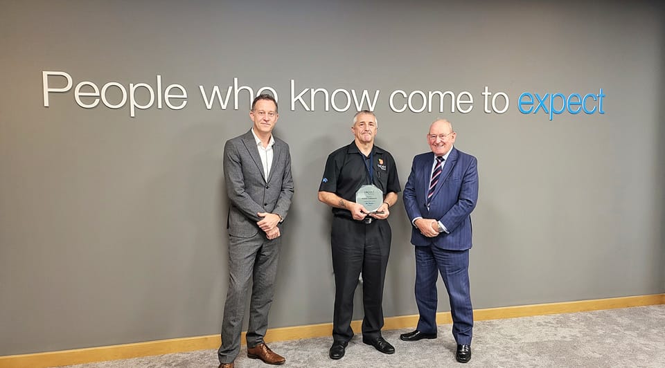ExpectDistLtd's tweet photo. Congratulations to Andrew Charlesworth, Transport Coordinator, on his 20 Year Service at #ExpectDistribution, a fantastic achievement!
#TeamExpect #LongServiceAward #20YearsService #RewardingEmployees #EmployeeRecognition https://t.co/sq5a96Z8bU