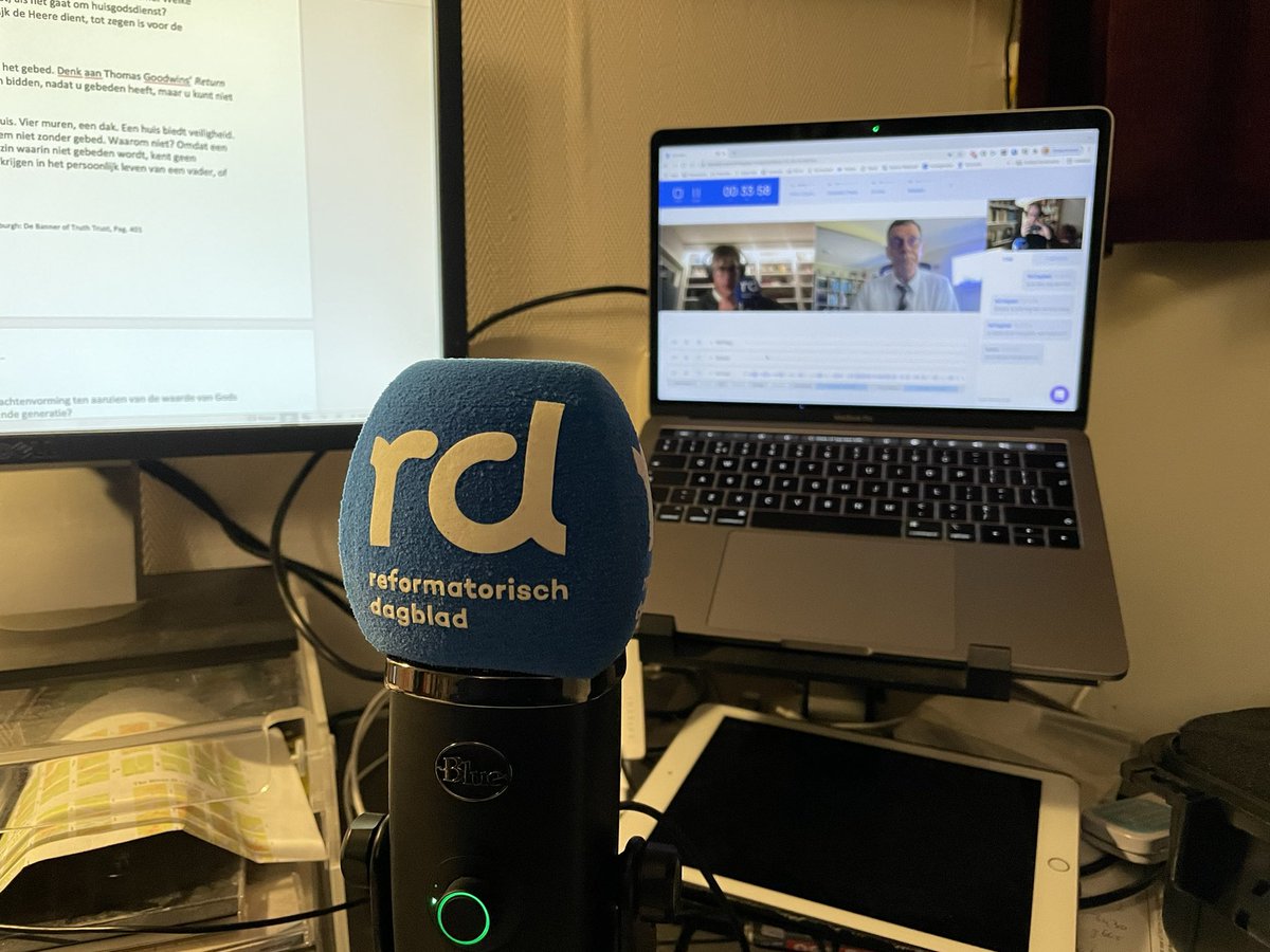 Met ds. A. T. Vergunst namen @asmiddelkoop en ik een nieuwe aflevering op van de #puriteinenpodcast. Deze keer over huisgodsdienst. In de late uurtjes zaten we achter de microfoon om verbinding te hebben met Nieuw-Zeeland. Vanaf morgenmiddag te beluisteren via de RD-app! #RDnl