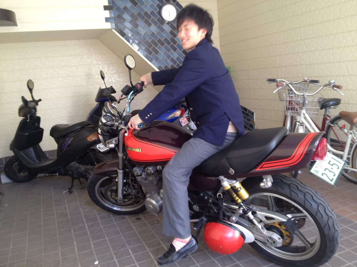 xke021's tweet photo. 一周回ってTwitter面白いから帰ってきたンゴ https://t.co/yidGtWItqm
