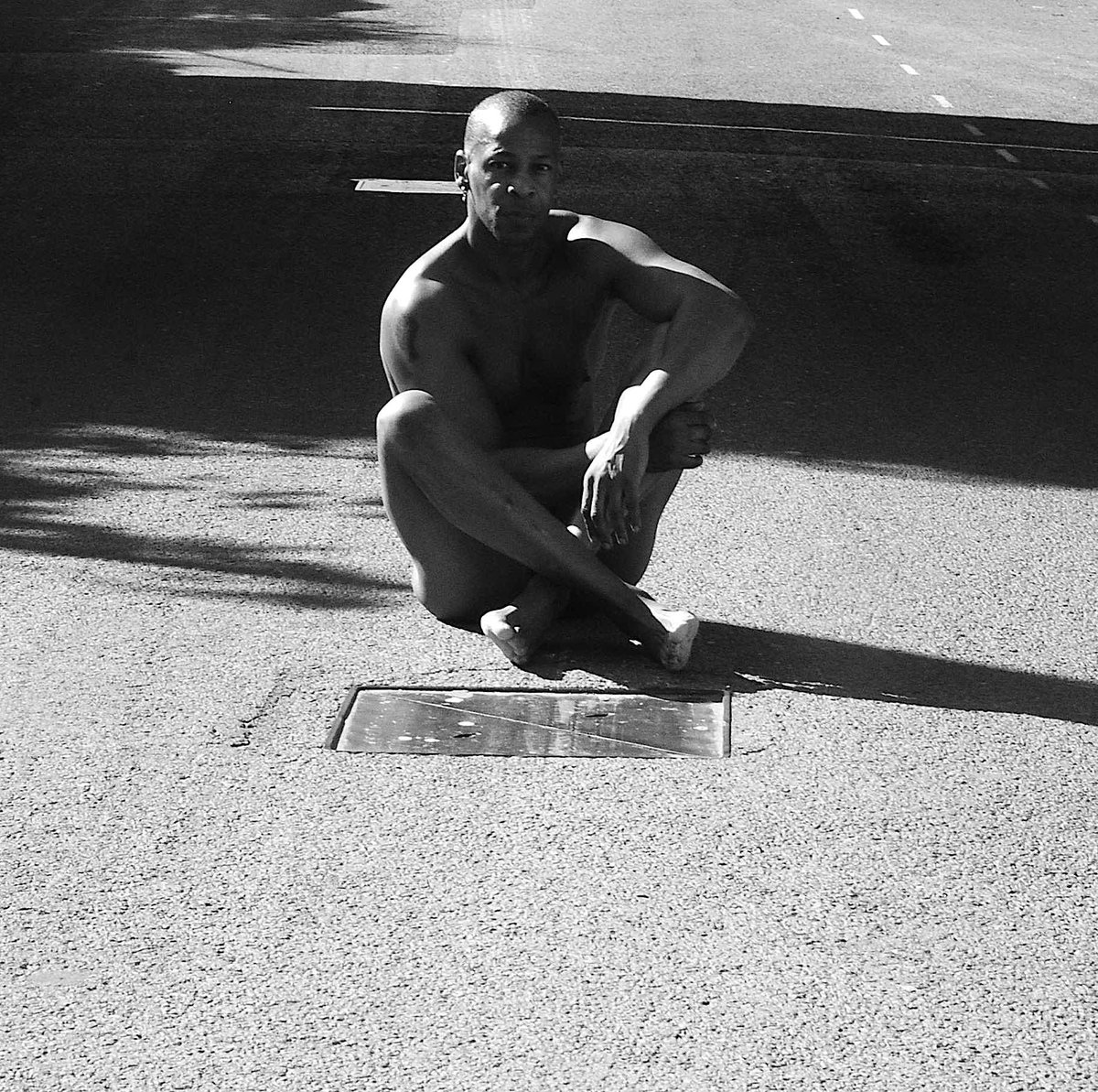 queer___femme's tweet image. The next @TECHNEDTP-funded 'Queer-feminist currents' event is on Thursday 9 December (10am-4pm, online). We will explore 'Afriquia: Activist Politics and Performance' with Mojisola Adebayo, Topher Campbell, zethu Matebeni and Lynette Goddard.
Register via queerfeministcurrents.wordpress.com/event-three/