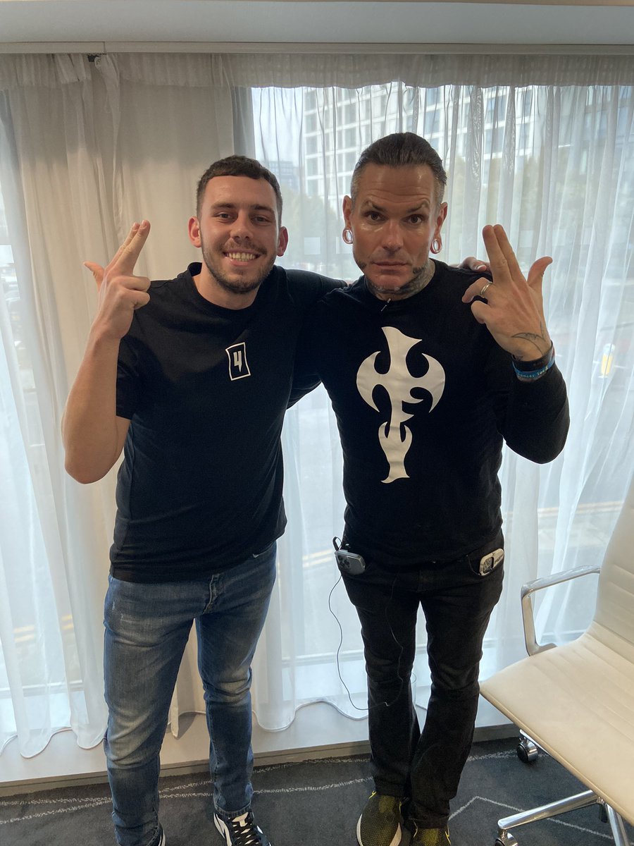 Josh Lawless tweet media