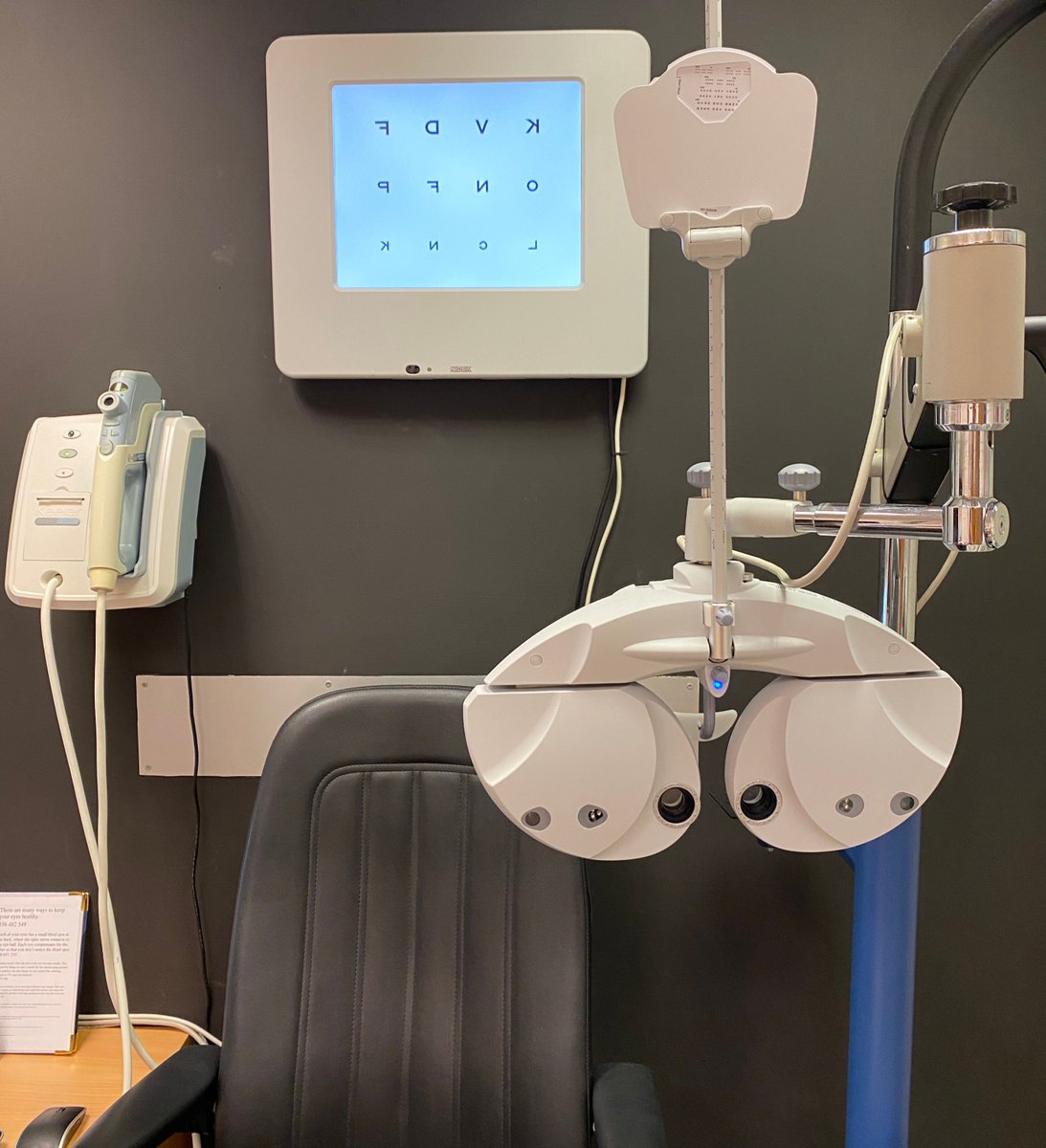 SilverbergOptic's tweet photo. We have recently invested in a new Nidek Suite in our clinical testing rooms, meaning we can offer you the highest level of care and details.
Call now to book your eye test, with some availability this week.
0151 709 2012 to book in.
#SoSilverberg #SilverbergOpticians https://t.co/vhuaST118a