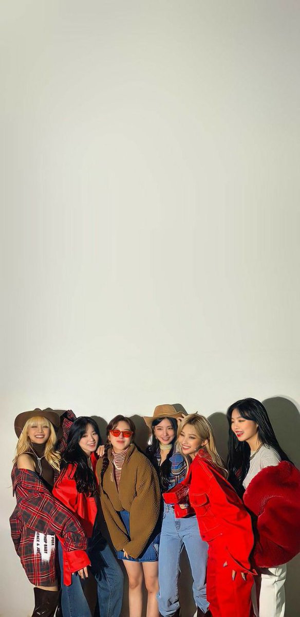 never_l_and's tweet photo. And they are back🩸🔥
 I vote for #gidle at #MAMAVOTE @G_I_DLE https://t.co/j3pf1jEmQS