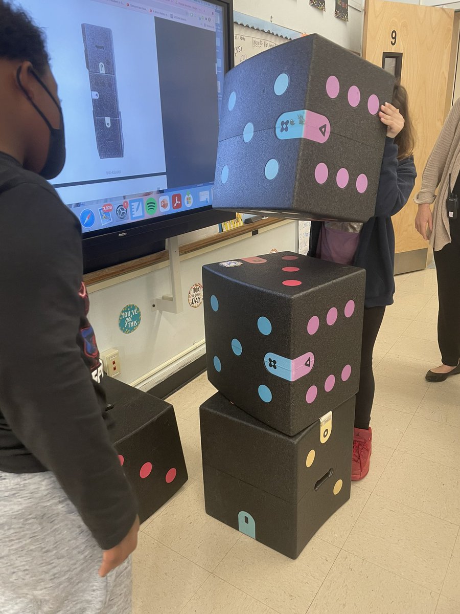 Scholars at WLB practiced math facts, followed directions, and collaborated with their classmates with #iMOlearn! An #awesome way for us to get our brains and bodies this morning! #LookForTheAwesome #VS24 <a href="/MrsGaddy1/">Mrs. Gaddy 💕💚</a> <a href="/ValleyStreamWLB/">William L. Buck School</a> <a href="/VS24District/">Valley Stream 24 School District</a>