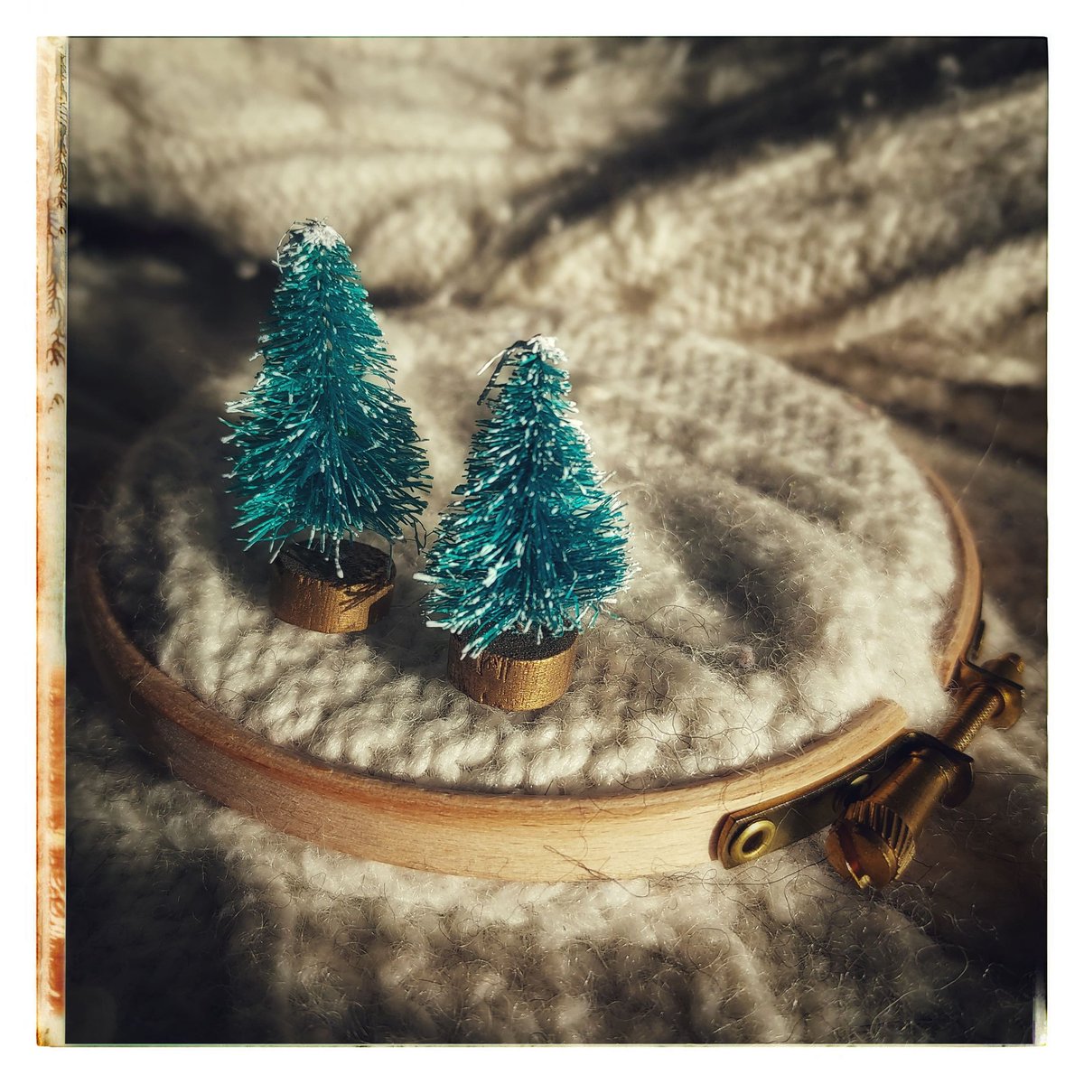 Winter Collection coming soon...🎁 #galwayartist #madelocal #irishgift #Christmasgifts #Christmas2021 #aranknit #handmade