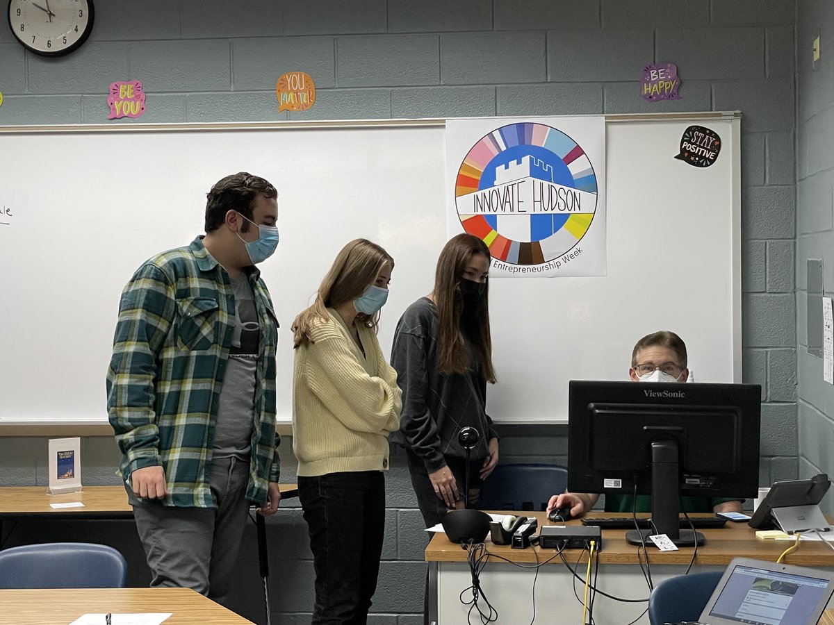HHS_MediaCenter's tweet photo. Excited to be hosting the Fourth Annual Civic Hack-a-thon today at the HHS Media Center. Can't wait to see the ideas and innovations that the teams come up with!
#GEW2021 #GEWOhio #GEWEducation https://t.co/RJIWeO8Lpc