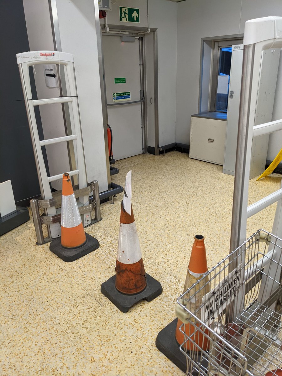 JamesRobin83's tweet photo. @sainsburys How do I escape in a fire if you consider this to be ok? https://t.co/mwkPJWo1Wd