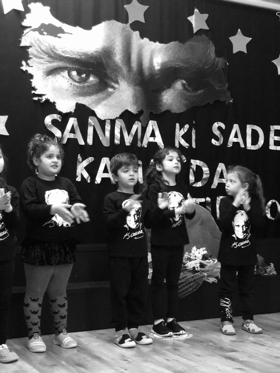 zubeydehanim57's tweet photo. 10 Kasım Mustafa Kemal Atatürk ü anma programımızdan kareler https://t.co/B3Tq8HwkqX
