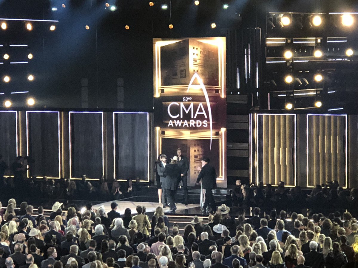 Ignore the #CMAAwards FOMO today. 😩🎶🏆👠 @CountryMusic #IMissThis #GoodLuckTonight #CMAs #CMAMember #MediaLife