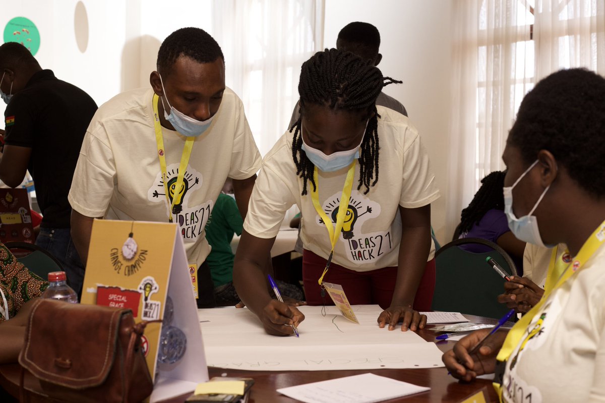 UNICEFGhana's tweet photo. Young minds are hacking solutions to #EndOpenDefecation in #Ghana as part of #IdeasHack21. 
Five teams out of ten will win prizes and the opportunity to develop their ideas into real solutions for a cleaner #Ghana. 
Wish them luck! https://t.co/9pYY5niVfs