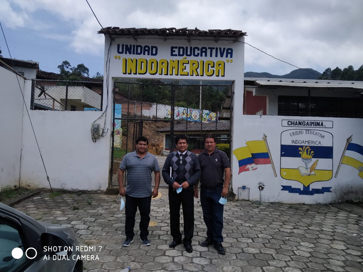 Soy maestro, entiendo las necesidades del magisterio, también de nuestra niñez y juventud. Por ello hay que ir a todos los sectores. Gracias compañeros de la UE  Indoamérica de #Changaimina por recibirme. Pronto regresaremos y con ello volverá la felicidad.
#PorAmorANuestraTierra