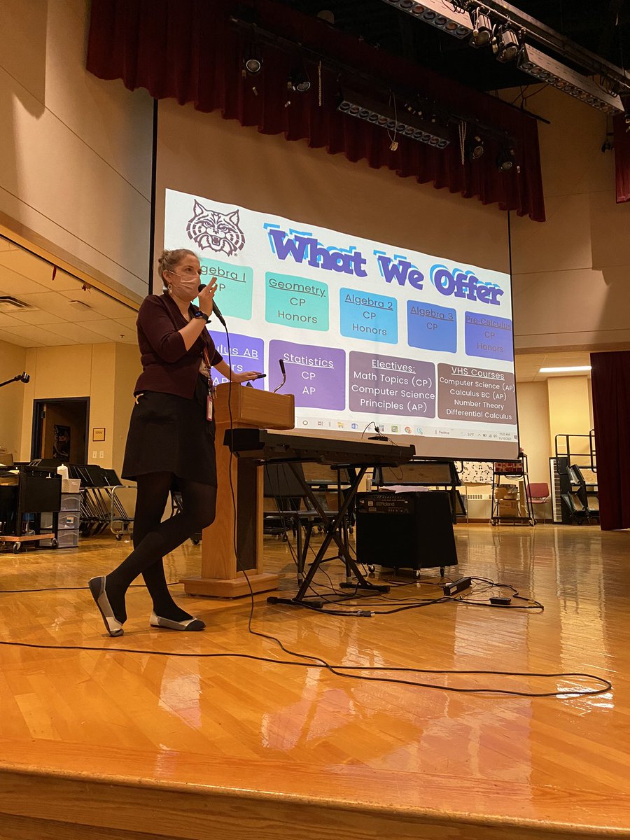 MsDesberg's tweet photo. Presenting to @WilmMiddle 8th graders about Wilmington High School! Looking forward to seeing these scholars next year! @WilmingtonPS @Kim_Chemland @SrBrownMV @MarkStaffier @MsPWHS 🎓 https://t.co/1xPtwhLMVy