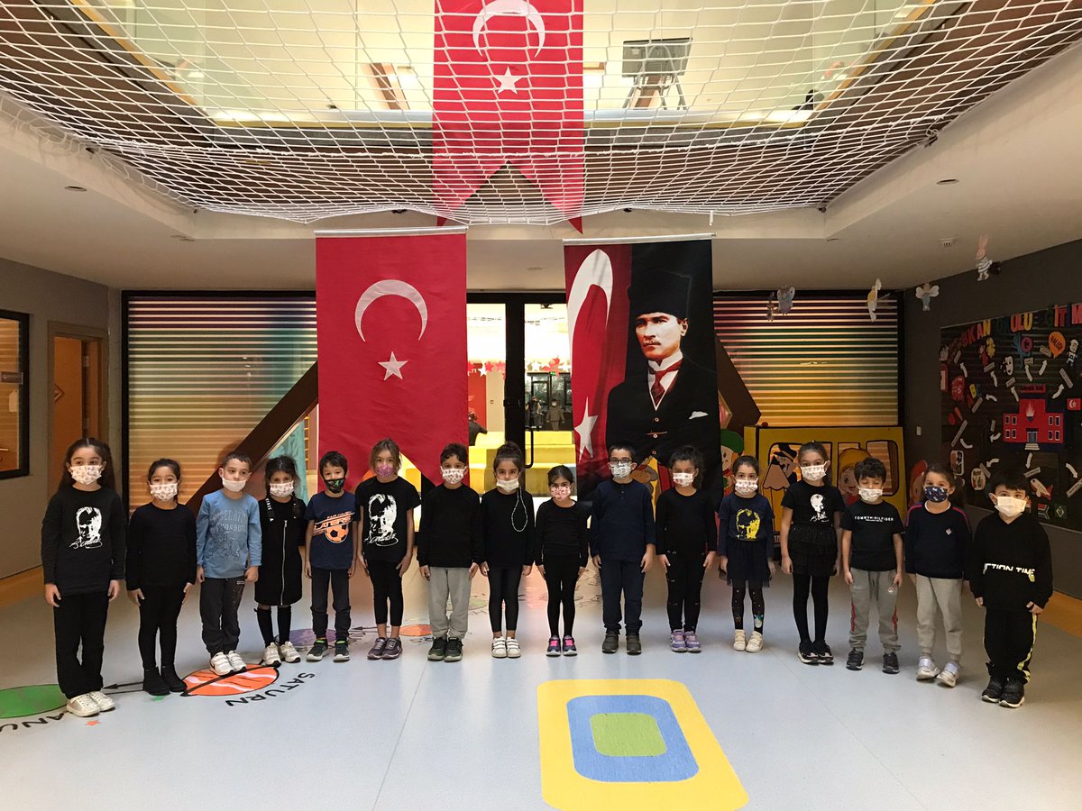 Aramızdan ayrılışının 83. yılında Ulu Önderimiz Mustafa Kemal Atatürk'ü saygı ve özlemle anıyoruz.
Bize tuttuğun ışıkta bugün yarın ve daima ilelebet  yılmadan yürüyeceğiz.🇹🇷🇹🇷
#fikirlerinemanetimizdir #FikirlerÖlmez #atamizindeyiz 
<a href="/delibas_esin/">Esin Aras</a> <a href="/tunaomer1973/">Ömer TUNA</a>