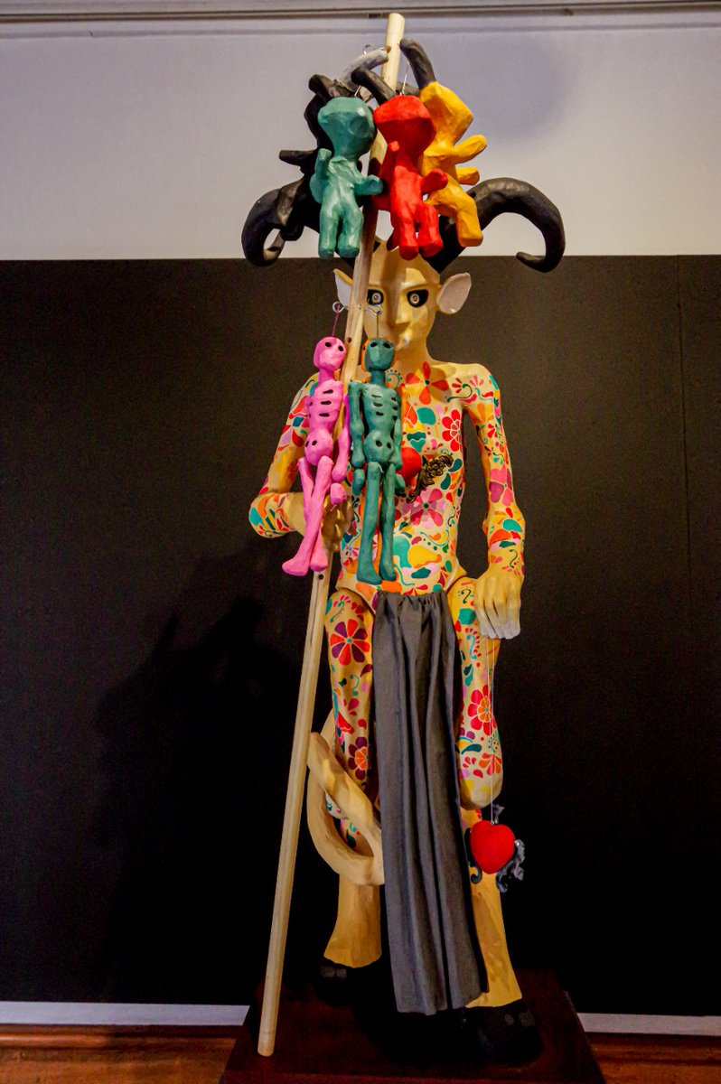 Saa 3
"SERES FANTÁSTICOS Y LEYENDAS MEXICANAS"
Eduardo Alegre

Conoce más sobre esta exposición y su artista a través de nuestro sitio web 📲 
ccclavijero.mx/exposiciones/s…

#CentroCulturalClavijero