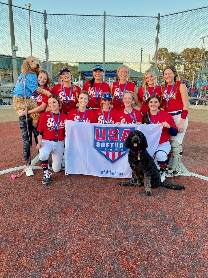 LyleAlaina's tweet photo. Another awesome weekend with my girls at the AP Fall Showcase.  Love matching up against committed older girls and making them remember our name 😤 #SticksSoftball #nobodycaresworkharder @SticksSoftball @ExtraInningSB @IHartFastpitch @3N2Sports https://t.co/zm3Ndlm0jK
