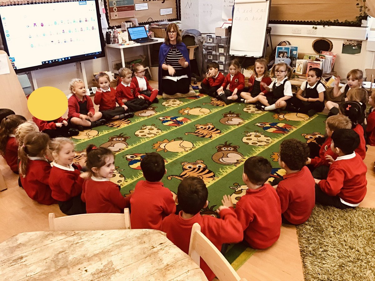 Robins_HMCS's tweet photo. Our Reception Robins have been developing their storytelling skills today #ThreeBillyGoatsGruff #DevelopingOracy #SpeakAndLanguage @HMC_School @EYTagteam https://t.co/71mz8kFHve
