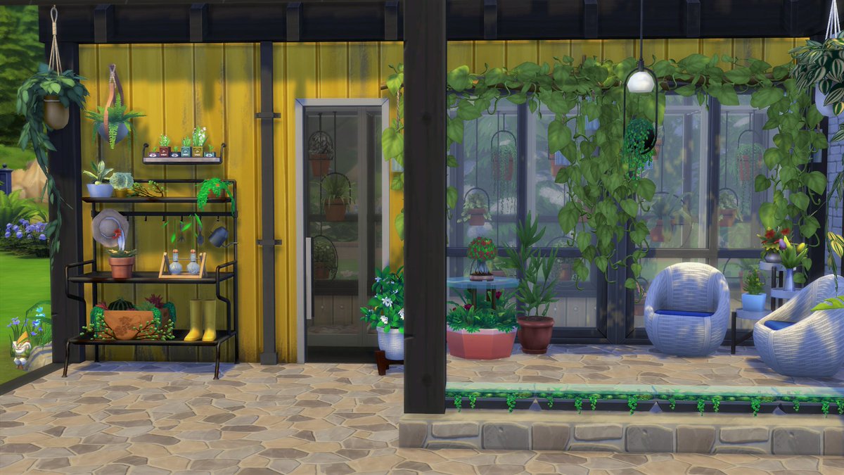 SraSimmer's tweet image. Enol sigue malo y tengo poco tiempo pero hice un pequeño patio con invernadero para probar el Kit, adoro las plantas así que me gustan todas 🌱
Gracias a #EACreatorNetwork por el código.