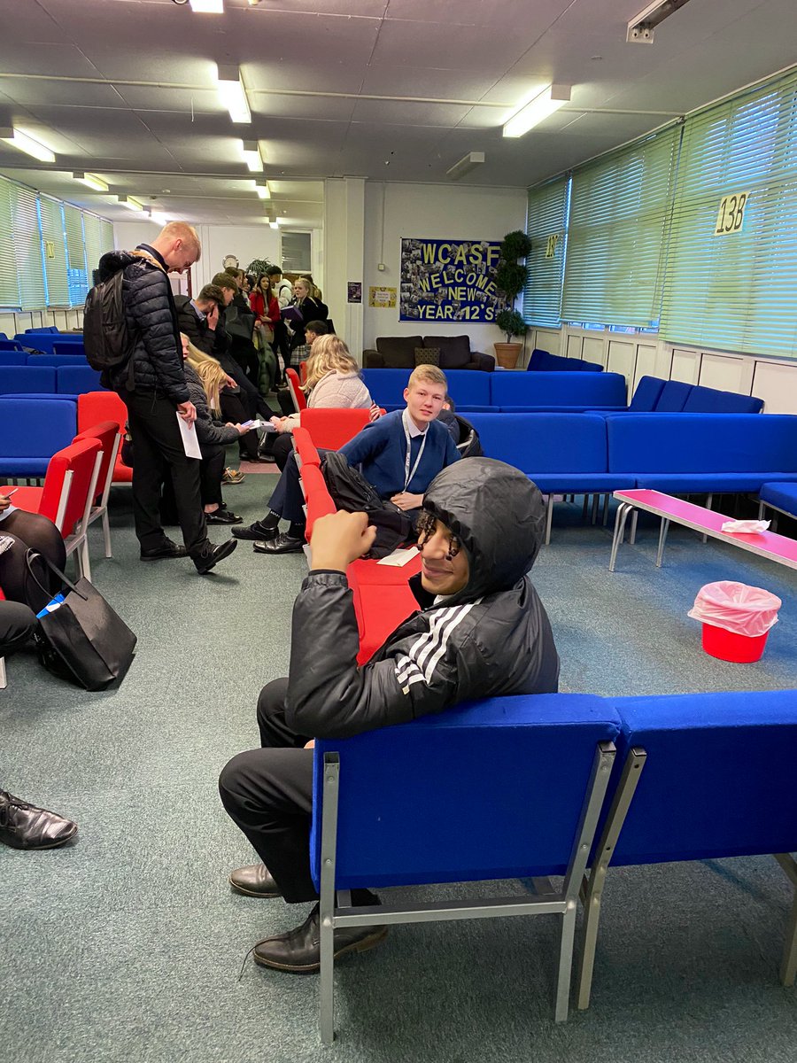WCA6thForm's tweet photo. Students queuing at 6am to get into Sixth Form?? Must be something good happening again… Let’s try again Garda 2022!!! https://t.co/ExQ1UOxfw4