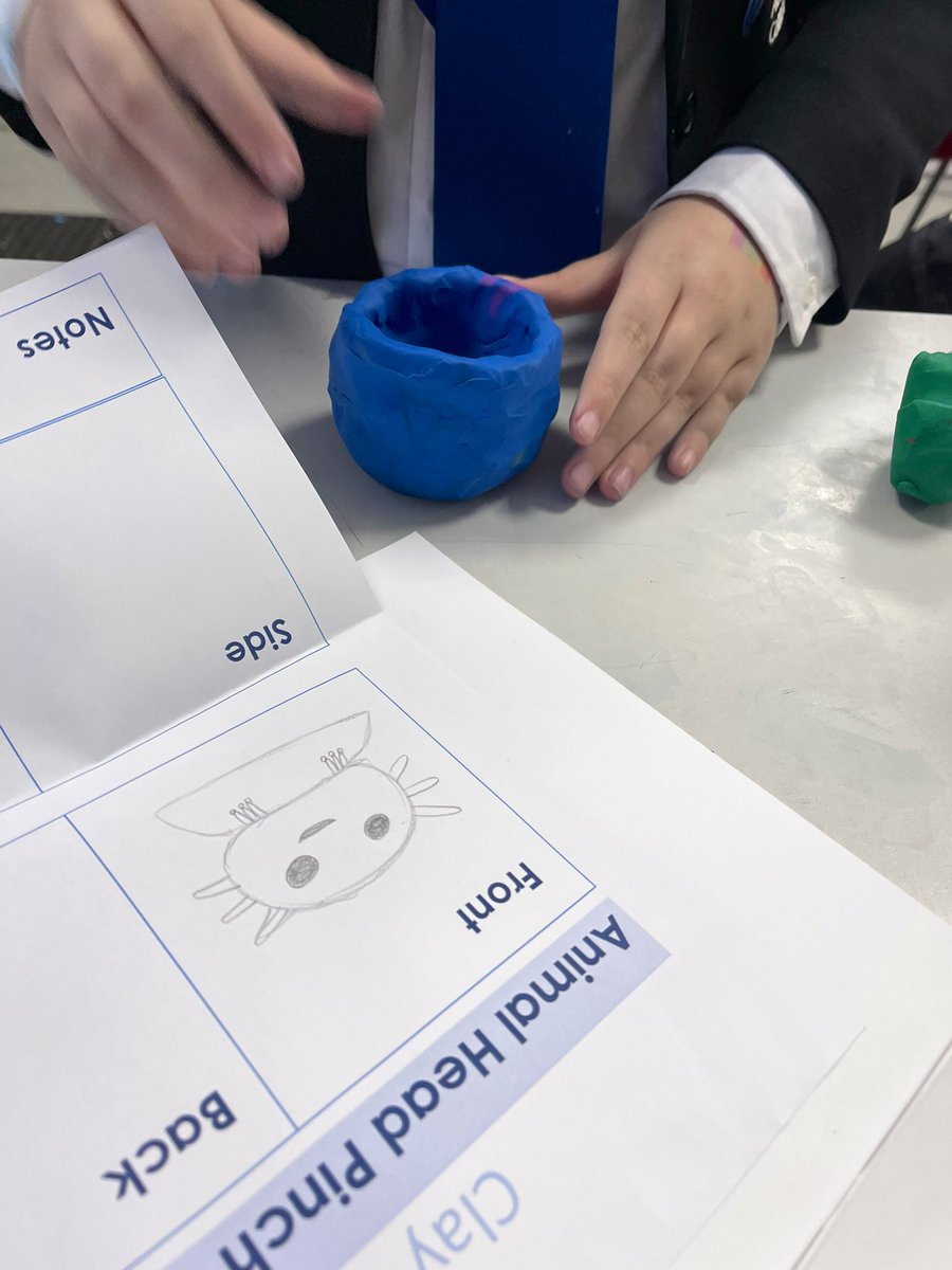 TAC_ADT's tweet photo. Our wonderful clay club is off to a cracking start with Miss Harris and Mrs Hoban 😍🙌🏻 

Designs done, plasticine maquettes in the making, clay next! ✨🙌🏻 

We can’t wait to see the finished products 🗓😱🤩 

🗣@MissDearnley_ #INVOLVE #ADT #ClayClub #3DModels https://t.co/gTEPyNvkXk