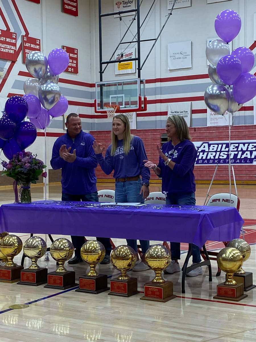 JNathletics's tweet photo. Congratulations to @clairegrahham signing her NLI to play at @ACUedu https://t.co/9MArCeY9rb