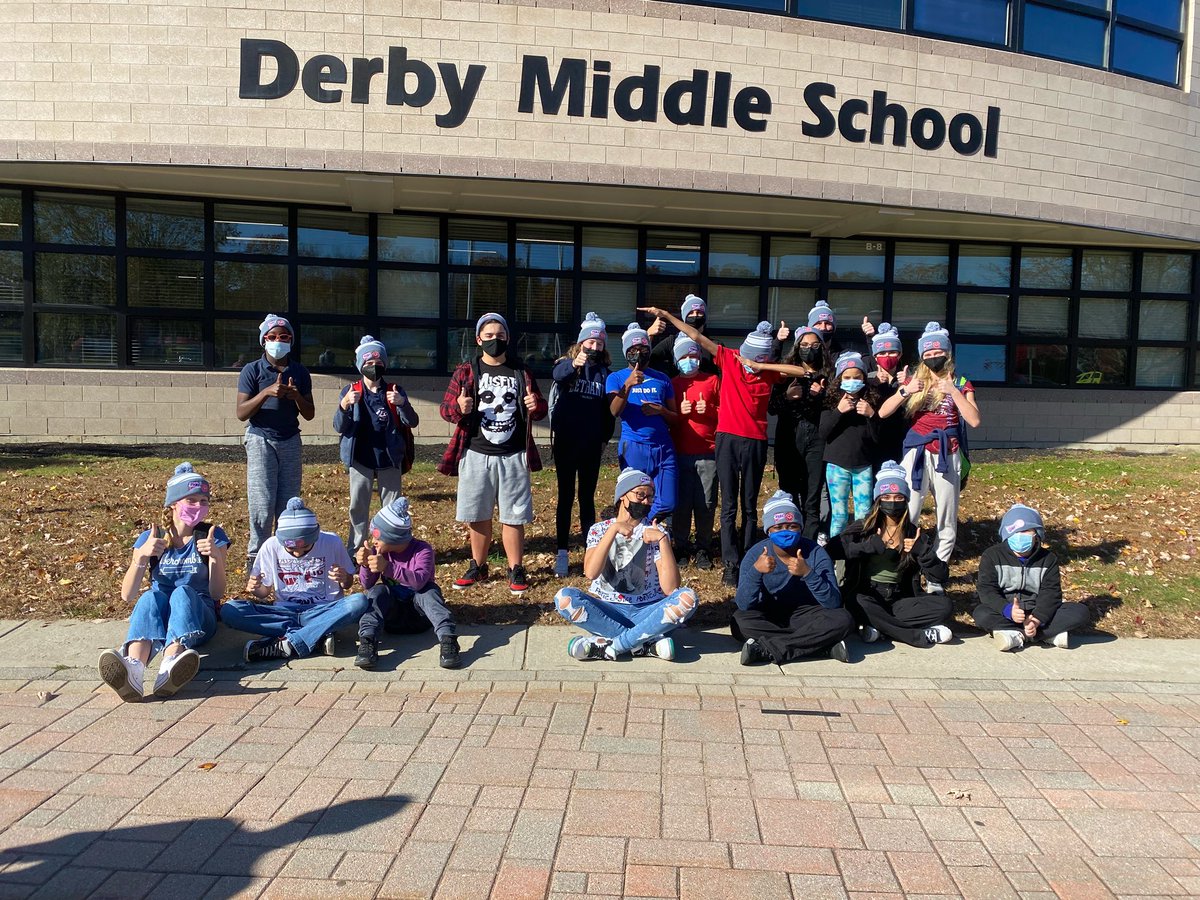 Coach_Dydyn's tweet image. DMS Unified Sports!!!
#PlayUnifiedCT
#30YearsofUnity
#30DaysofKindness 
@derbypssuper 
@DerbyAthletics1 
@DerbyMiddle_CT