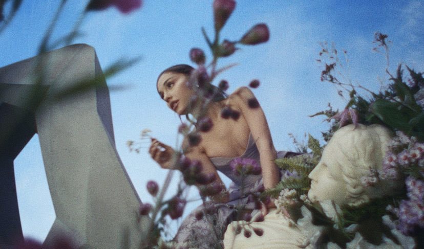 getwsmoon's tweet photo. god is a woman. https://t.co/ONbvRlrO5u