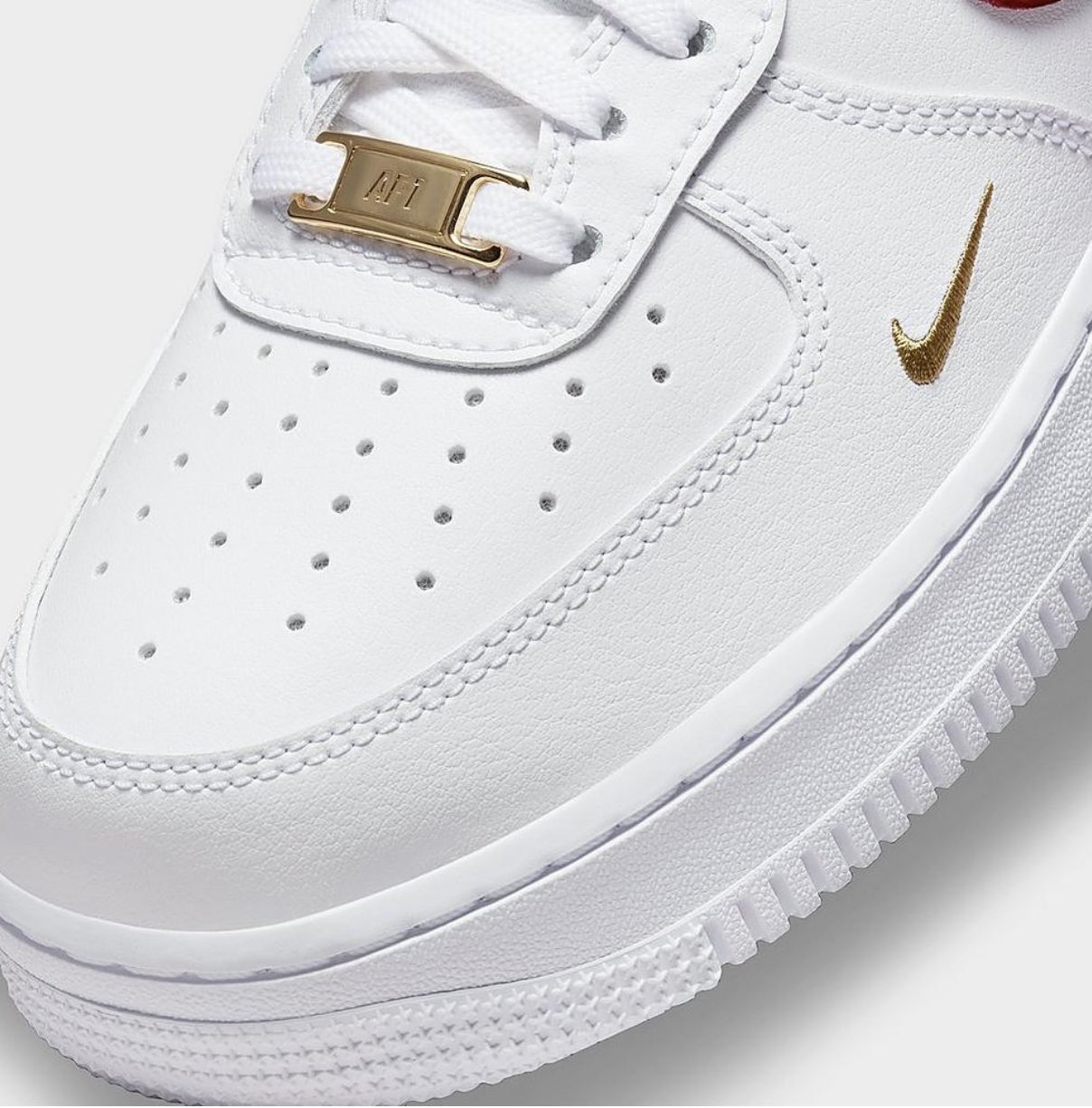 Nike air force 1 07 white gym red metallic gold cheap