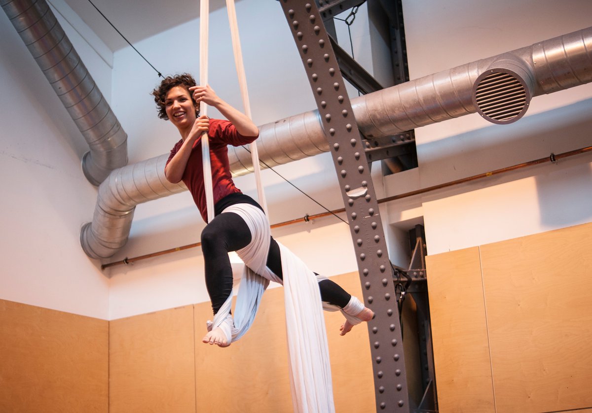 AllorNothingADT's tweet photo. We'll be at the @ByreTheatre this Saturday with our #WatchFlyComeTry event. Short aerial performances with aerial taster workshops, age 8 - adults, no experience necessary!
More info and booking:
https://t.co/jN7jz0qzXX
#aerialforall #standrews #aerialperformance #classes https://t.co/60RyzliACb