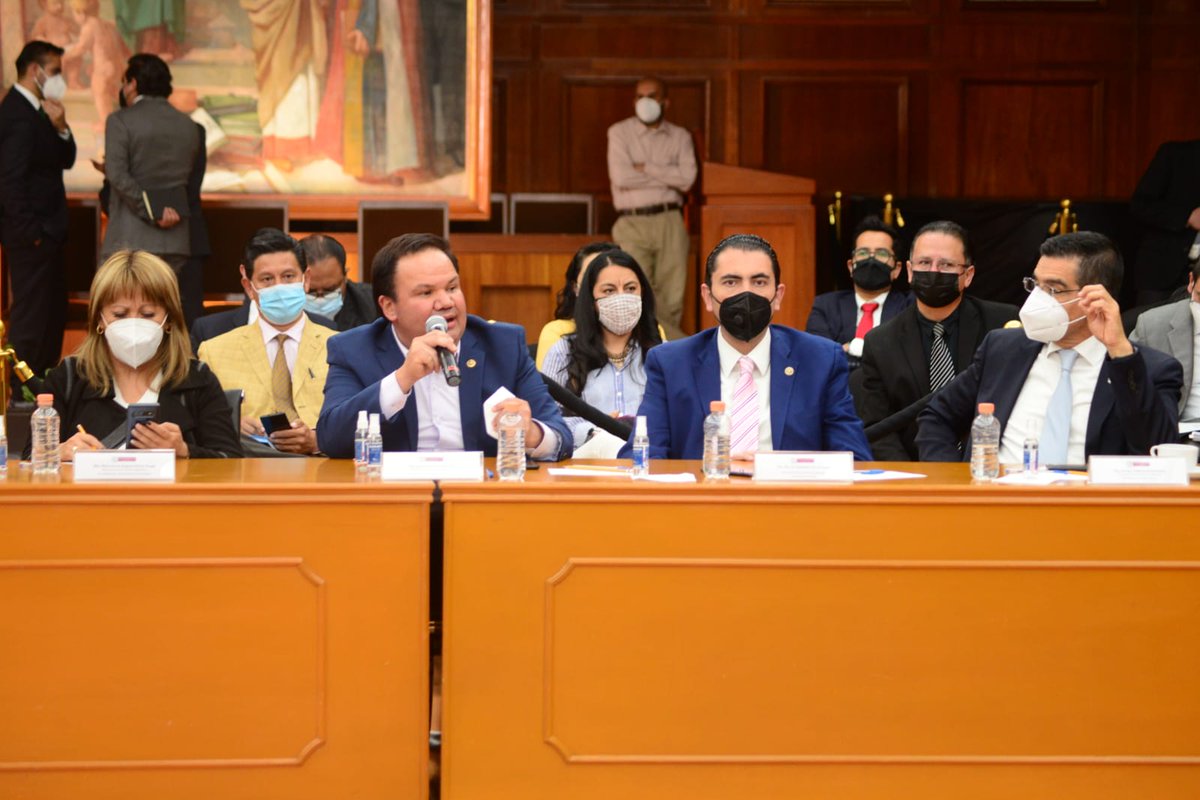 jaimejuntos's tweet photo. Siempre atentos a la economía y al beneficio de todos los mexiquenses, las Comisiones Unidas aprobamos por unanimidad el dictamen de Tablas de Valores Unitarios de Suelo y Construcción para los 125 municipios del #Edoméx, que regirán el ejercicio fiscal 2022. #ATrabarjarSeHaHecho https://t.co/ilIAix6MkV