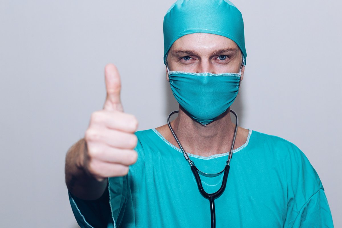 #VR training for the #Healthcare sector include huge benefits as well as the amount of lives saved.

DID YOU KNOW...

Research suggests that immersive technology improves knowledge retention.

Enquire today here: bit.ly/3psSH7w