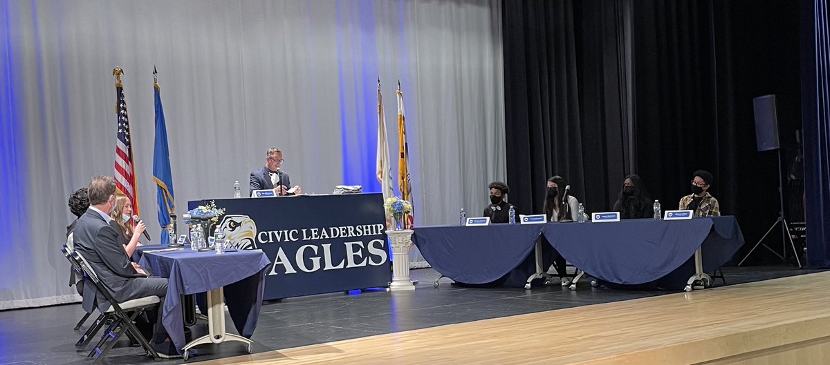 JUST NOW 📢 
<a href="/CharleneRTedu/">Charlene Russell-Tucker</a> and <a href="/GovNedLamont/">Governor Ned Lamont</a> announced #Voice4Change, which is investing more than $1.5 million in high school students across CT! 
We’re giving students a say in education funding. 
Learn more: ct.gov/voice4change