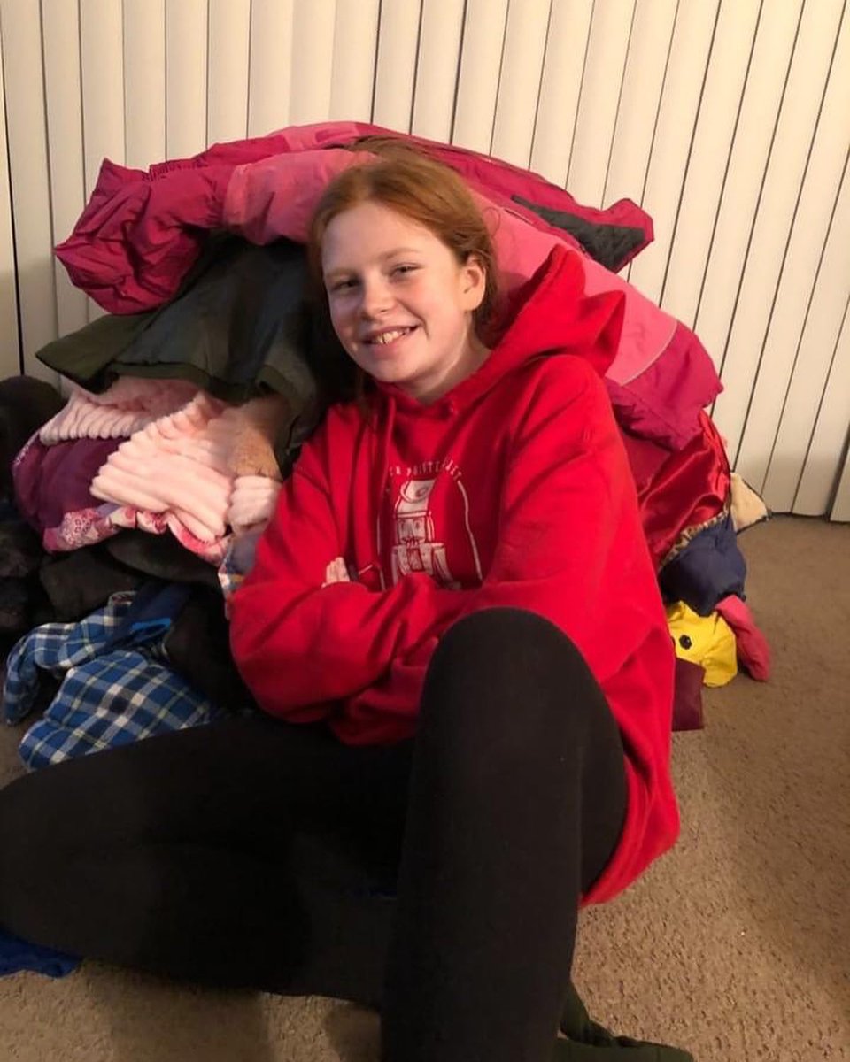 wsccenter's tweet photo. Thank you to Isabella and Lily who donated 10 BAGS of winter coats to keep our clients nice and warm this winter! Inspired by @onewarmcoat these Girl Scouts are #sharingwarmth and notes of inspiration to all who come in need. https://t.co/QY1l4sOTiv