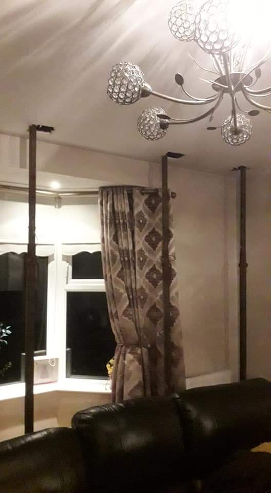 People being forced to live in #micalimbo having to support their bison slabs by Acro Props so that the ceiling doesn't fall down on top of them, just not acceptable in 2021 <a href="/Paschald/">Paschal Donohoe</a> <a href="/mmcgrathtd/">mmcgrathtd</a> see the human side of this scandal 
#Micanitpicking 
#micaredress
