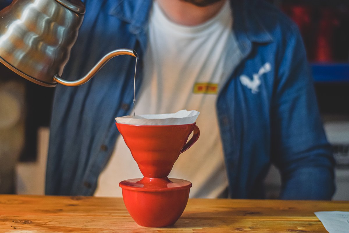 unorthodoxroast's tweet photo. Want to make the perfect filtered brew at home? Just follow these steps ☕
.
https://t.co/ehr9AcmHyc
.
.
#brewguide #v60 #filtercoffee #specialitycoffee #coffee #coffeeshop #coffeeroasters #roastery #coffeeshop #coffeesub #humpday #coffeetime #cafe #scotland #edinburgh https://t.co/2t4p3Uu6xd