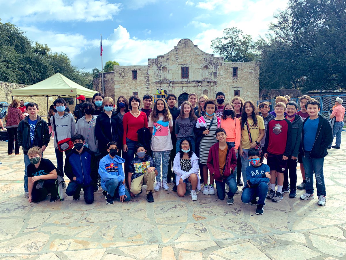 StevensonGTAA's tweet photo. We did a thing today. Our 7th grade GT class went to the Alamo on our first field trip since the pandemic began and got to live history! @NISDStevenson #StevensonReunited #NISDReunited #gt #fieldtrip #RememberTheAlamo https://t.co/7hVRRHYeVW