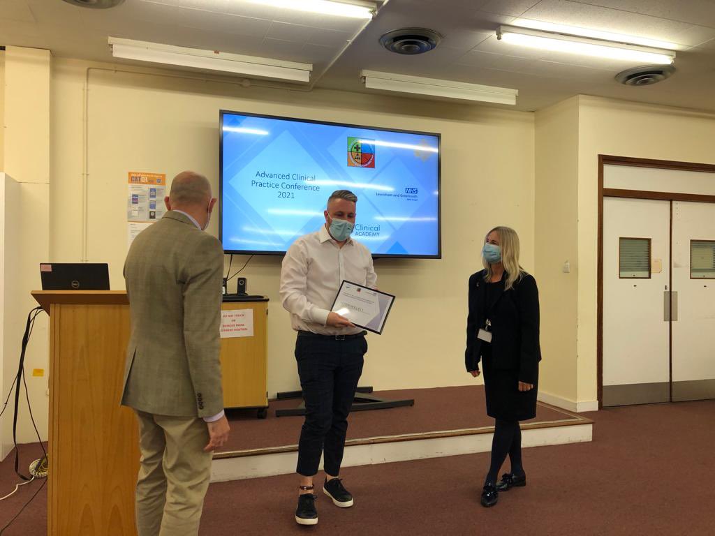 PeterHollely's tweet image. Really proud to be back at @LG_NHS today and be part of the #AdvancedPracticeWeek conference. 

Special moment achieving Clinical Academy Accreditation as Trust Approved #ACP.

Thanks to all the team for your support in getting to this point, such a great team.