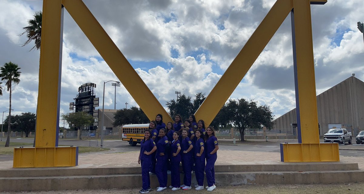 PonceMcHiCTE's tweet photo. The scrubs are back! Uniform day for McHi Clinical Rotation Students! @McHiPride @McAllenISDCTE @McHiCTE1 @McAllenISD @CityofMcAllen https://t.co/79y9WbCkEG