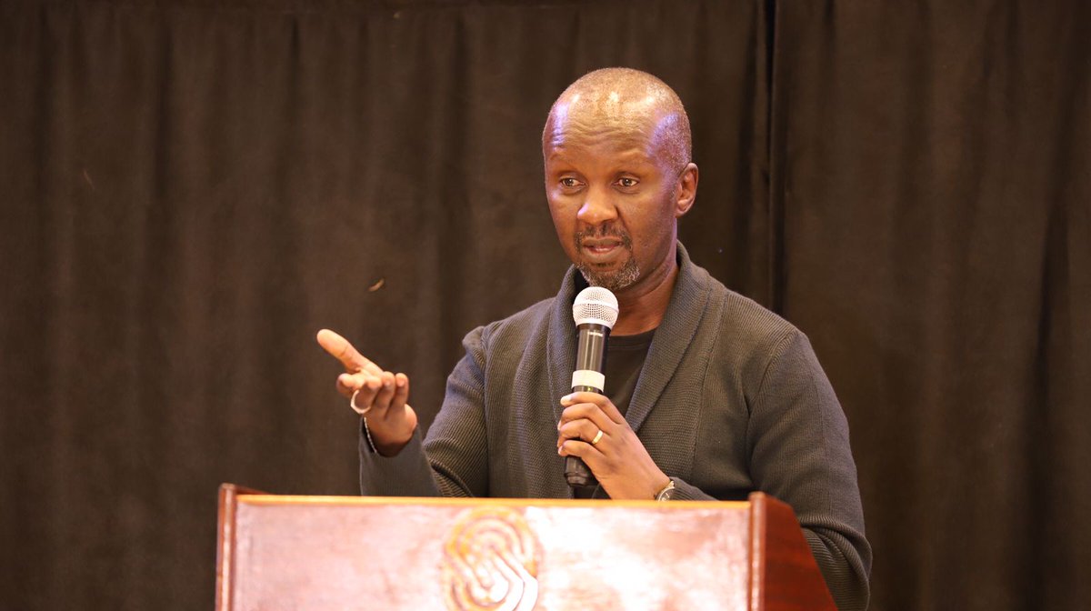 obadiahmwaura_'s tweet photo. Will it take the children growing up and leaving for you to realize the value of being friends with your spouse?. Marriage also needs other marriages that are friends with it.
#FriendsForLifeBookLaunch https://t.co/rc3rhLtzJN