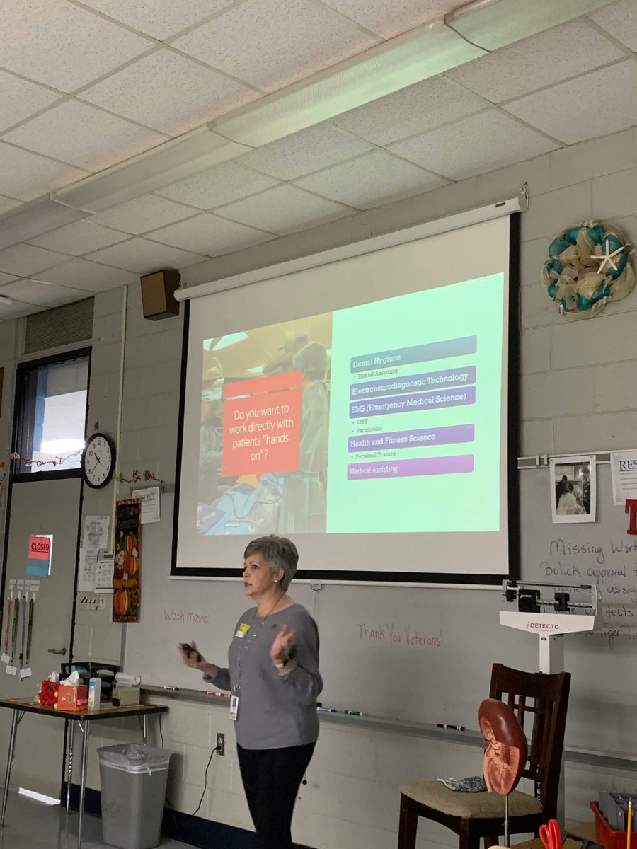 K64Learning's tweet photo. CVCC's Health and Public Services appeared @FTFtigers Scrub Club this morning to share several hands-on healthcare programs and career paths like #Radiography, #Nursing, or #Surgical Technology. #K64Learning and @CatawbaValleyCC thank Scrub Club students for letting us visit! https://t.co/tehzJ4qB9u